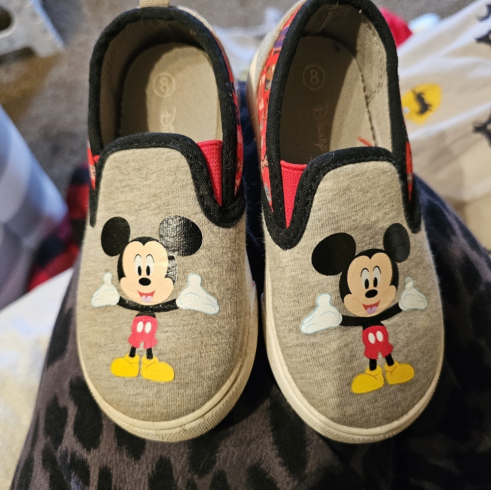 Disney Mickey Mouse Kids Slip-On Shoes - Gray and Red Size 8
